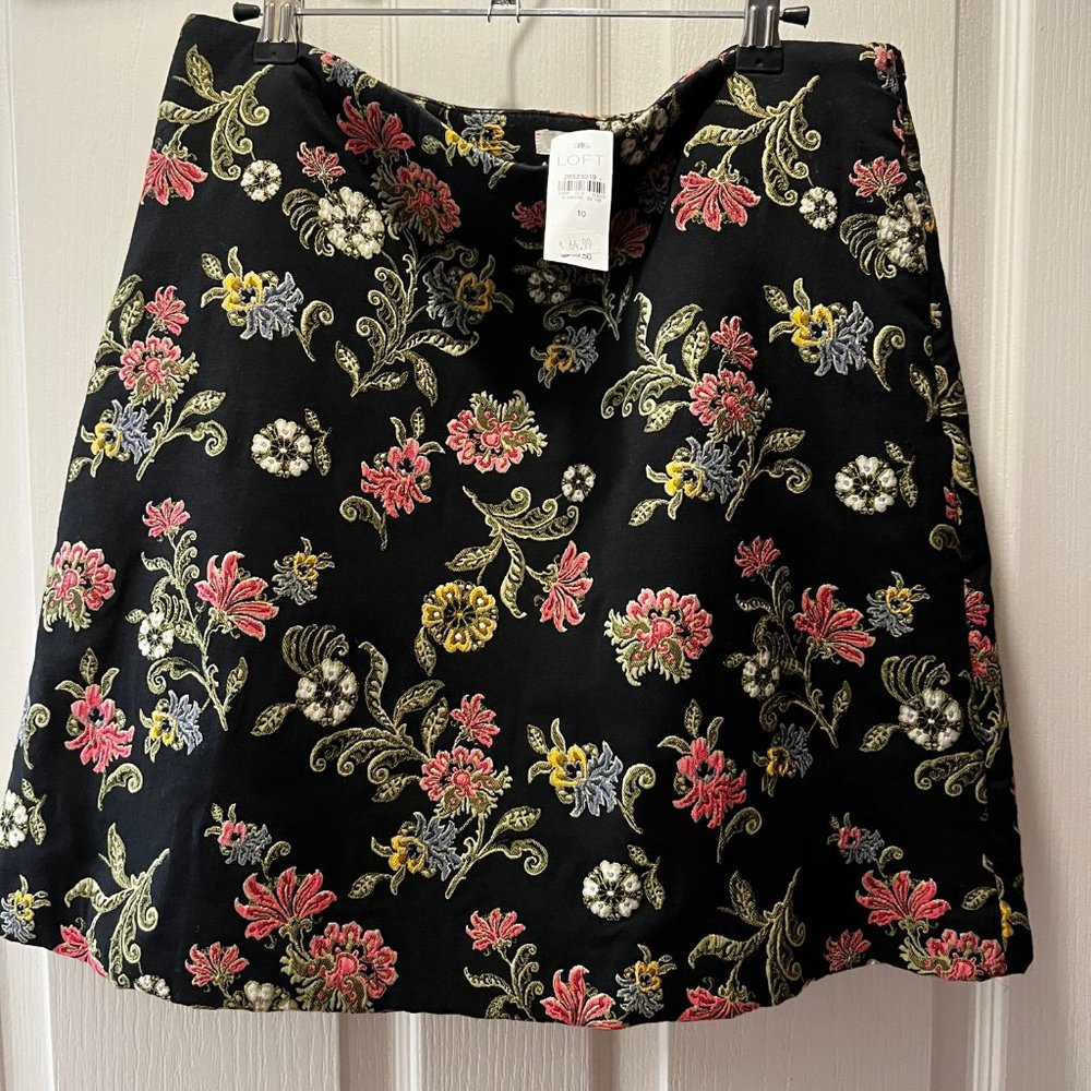 Embroidered Floral Mini Skirt